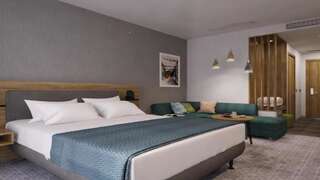 Отель Holiday Inn Yerevan - Republic Square Ереван Стандартный номер с кроватью размера "queen-size"-4